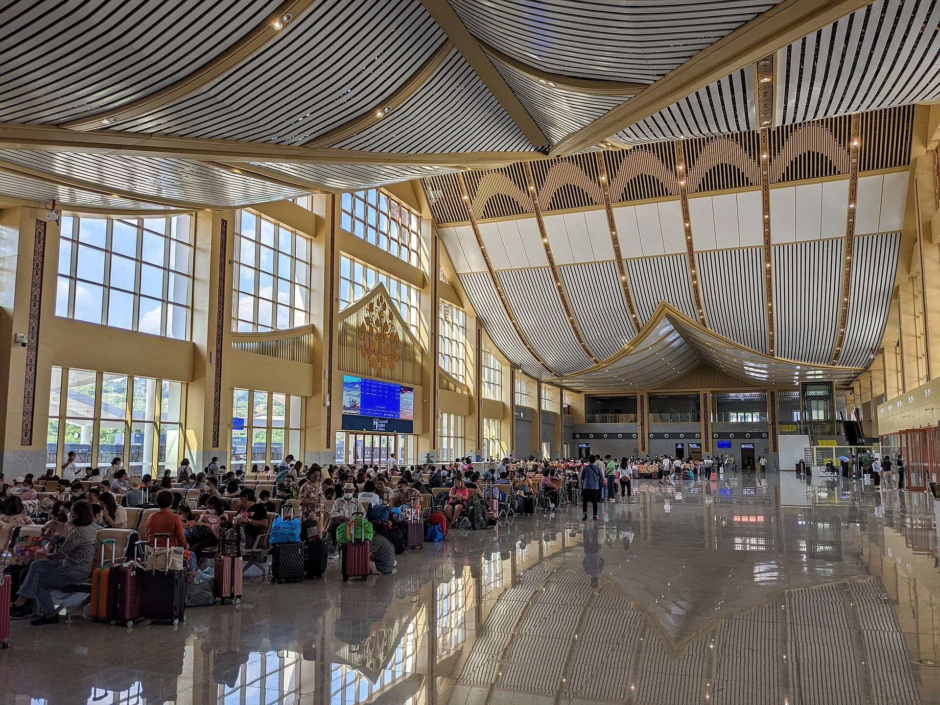 La gare de Luang Prabang est loin du centre : ce que ça change